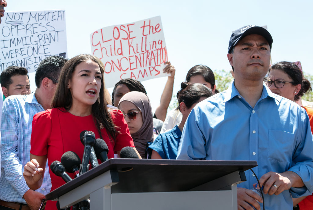 Alexandria Ocasio Cortez Says She Doesn T Think There S A Question