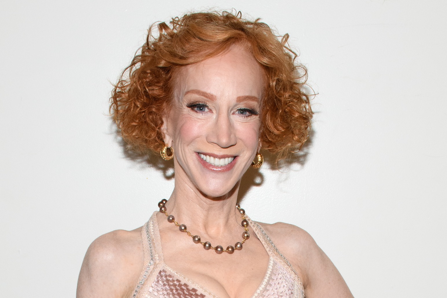 Kathy Griffin Says She Fears Addiction More Than Cancer In Lung Surgery