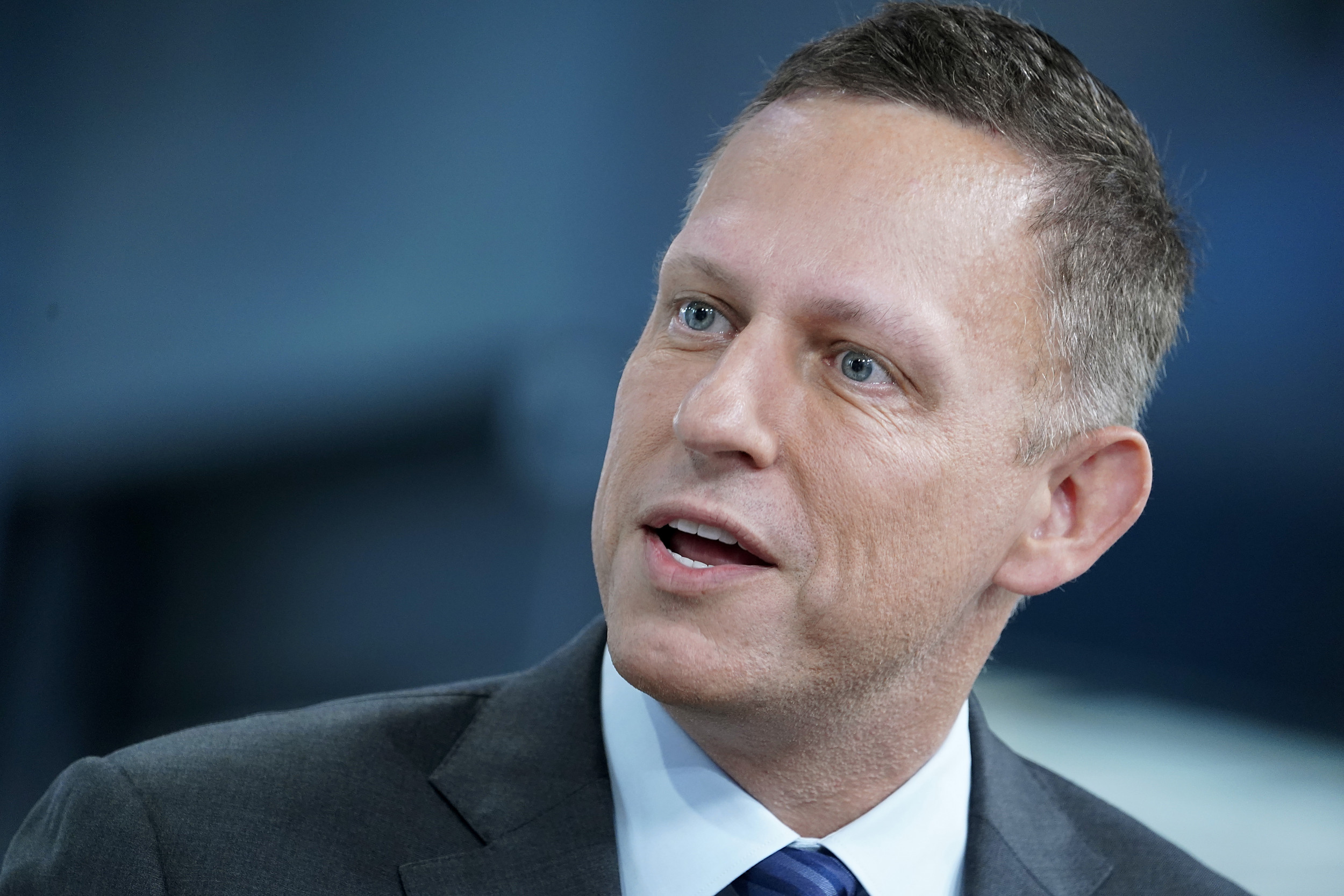 Peter Thiel Dishes Out M To Support A New Dating App For Conservatives