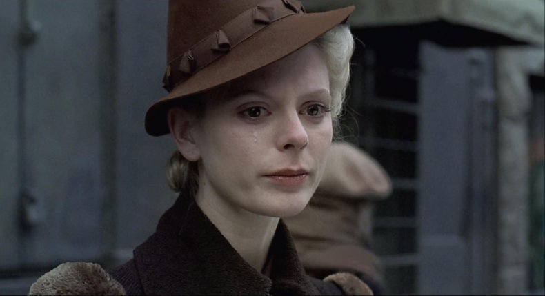 Emilia Fox El Piano