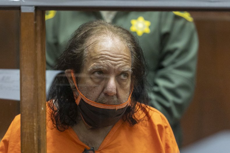 La estrella de cine para adultos Ron Jeremy acusada de