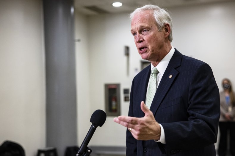 La mujer que votó por Ron Johnson lo critica