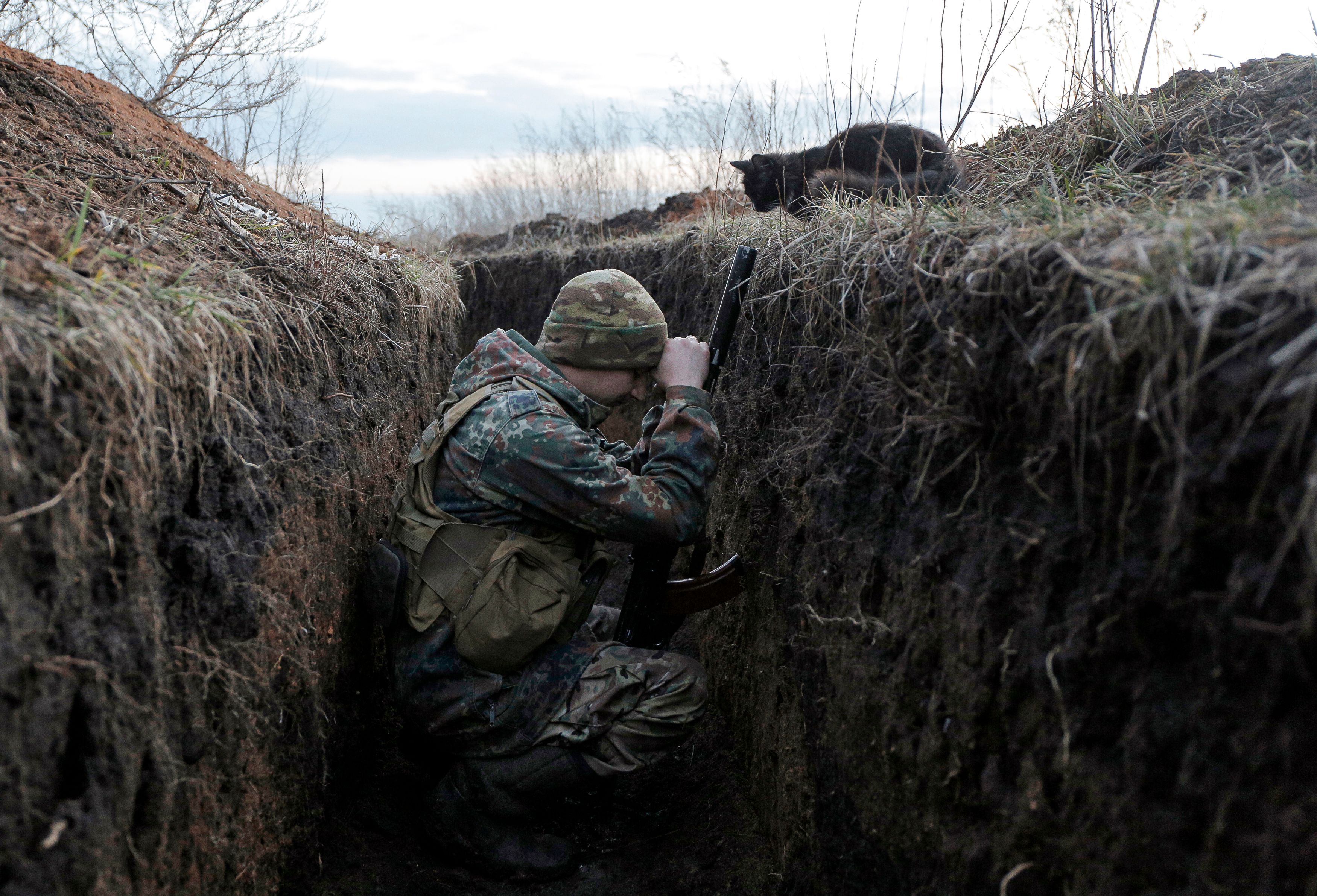 Russia Expands Defenses Along Ukraine Border Amid Apparent Invasion Fears