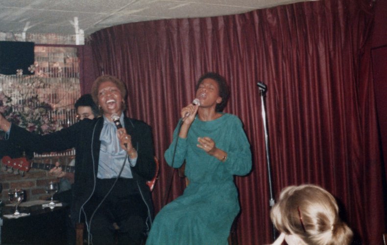 25_WH_on_stage_w_Cissy