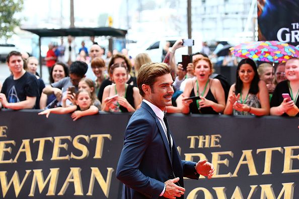 Zac Efron at "The Greatest Showman" Premiere