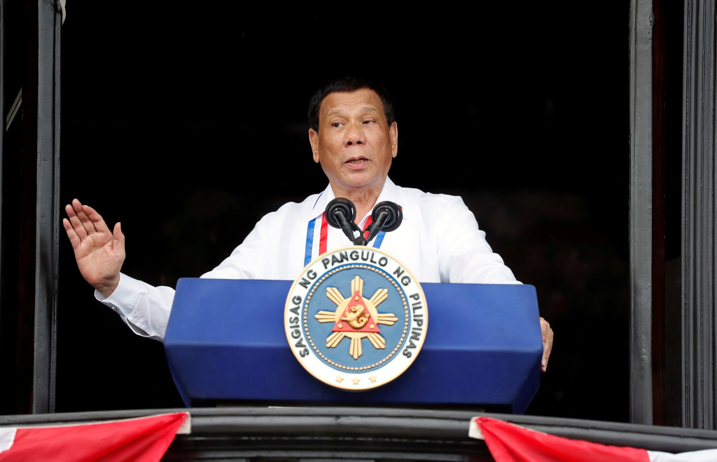 نتيجة بحث الصور عن ‪The president of the Philippines‬‏