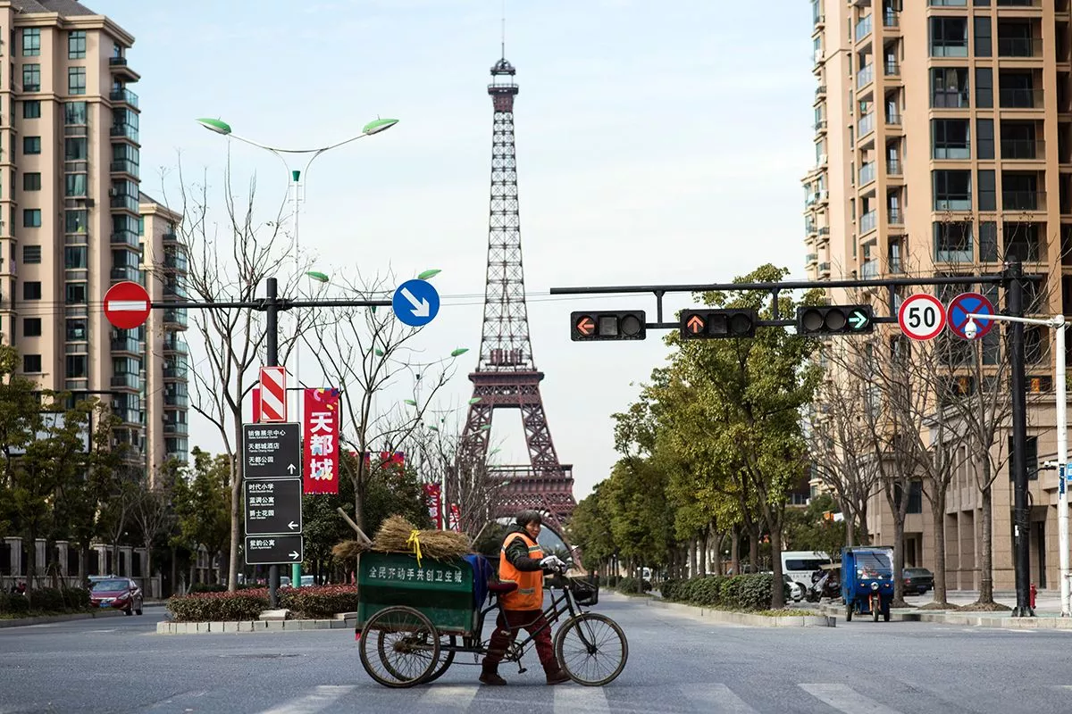 Chinese town built to look just like Paris - complete with a fake Eiffel  Tower - Mirror Online