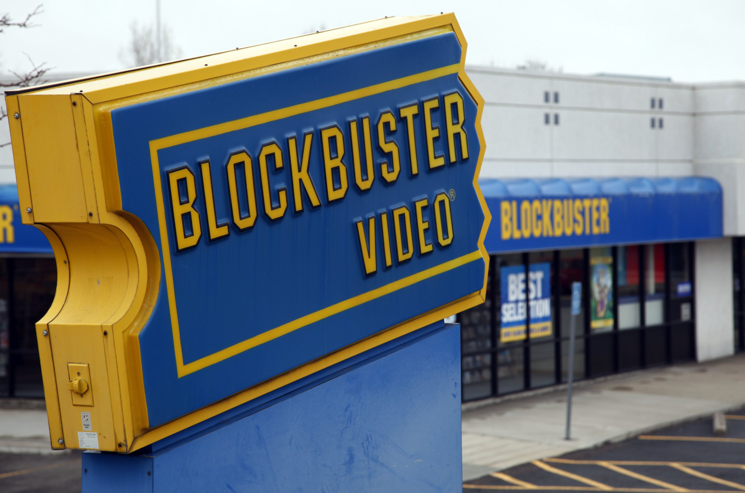 How Many Locations Did Blockbuster Have