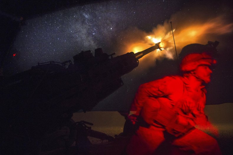 USMarineSyriaHowitzer