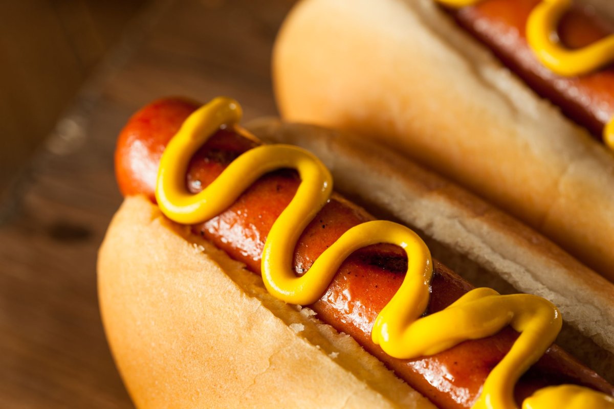 hotdog-sausage-stock