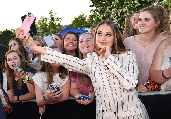 Actress Debby Ryan will play "Patty" in new Netflix series