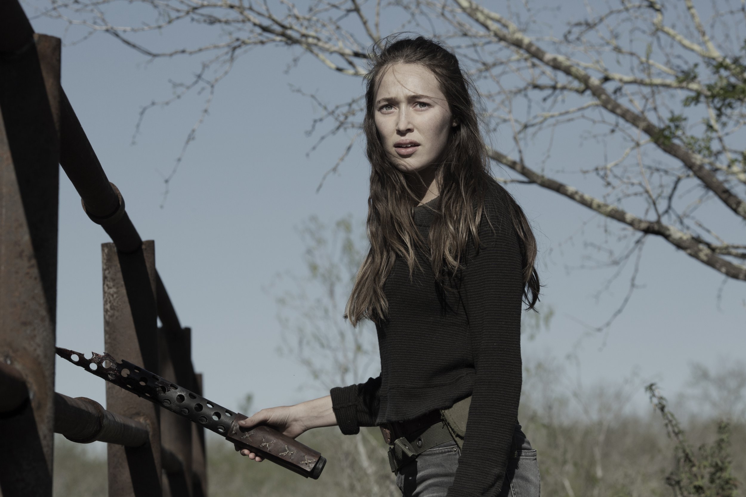 Fear The Walking Dead Season 4b Storm Trailer Premieres At Sdcc 2018 Newsweek 2737