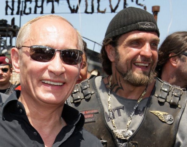 Putin_Nightwolves_Bikers
