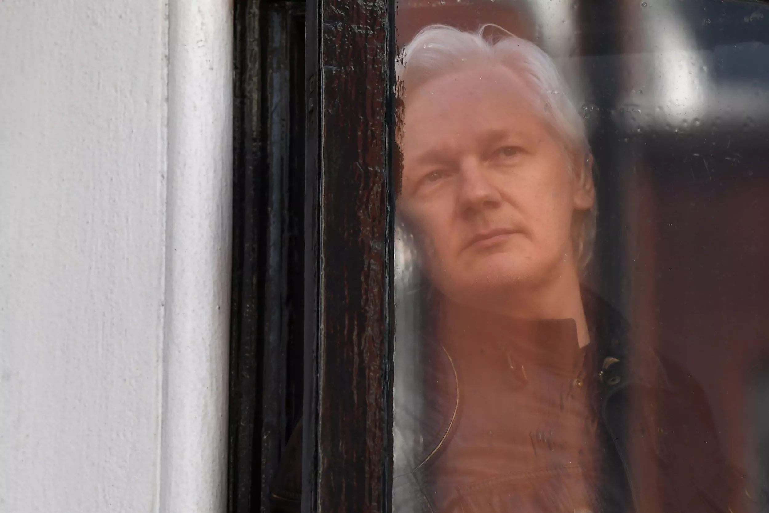 WikiLeaks' Twitter Chats Exposed as 11,000 Private Messages Posted Online - Vimarsana News
