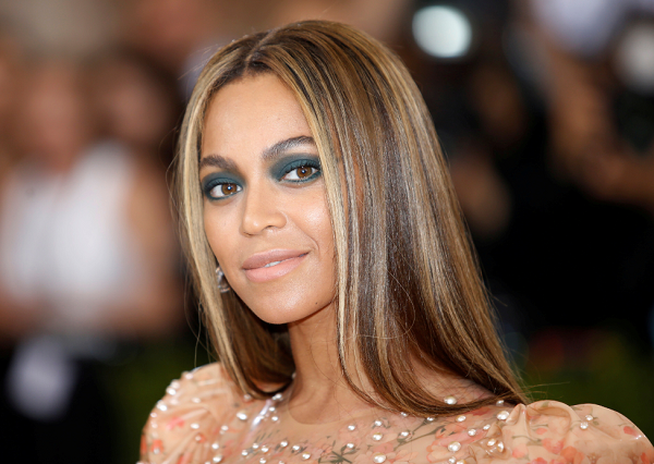 Beyoncé picks photographer Tyler Mitchell to capture 'Vogue' September Cover
