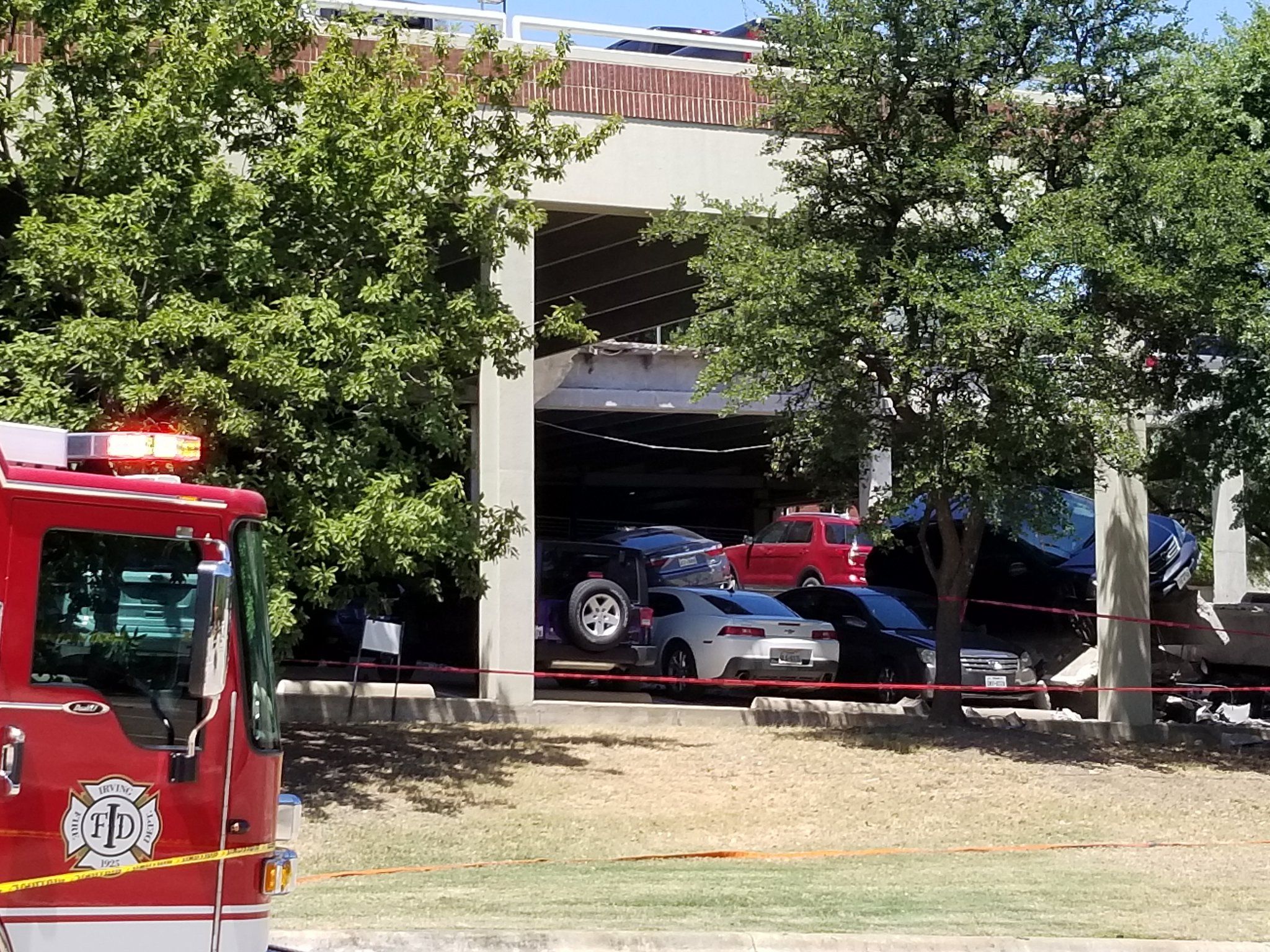 Irving Texas Parking Garage Collapse Damages 20 Cars