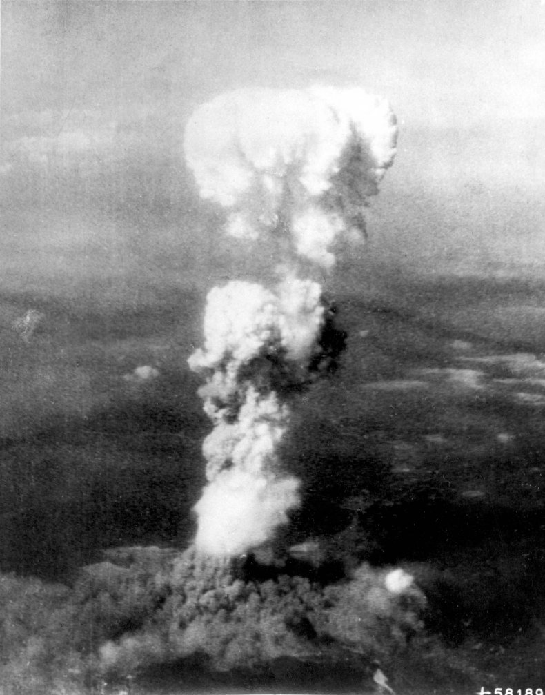 8_3_Hiroshima Cloud