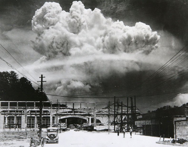 8_9_Nagasaki Blast