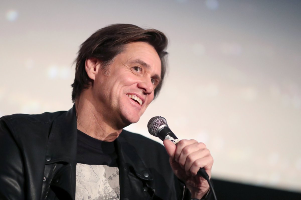 Jim Carrey Gets Puppet Handjob in 'Kidding' Trailer