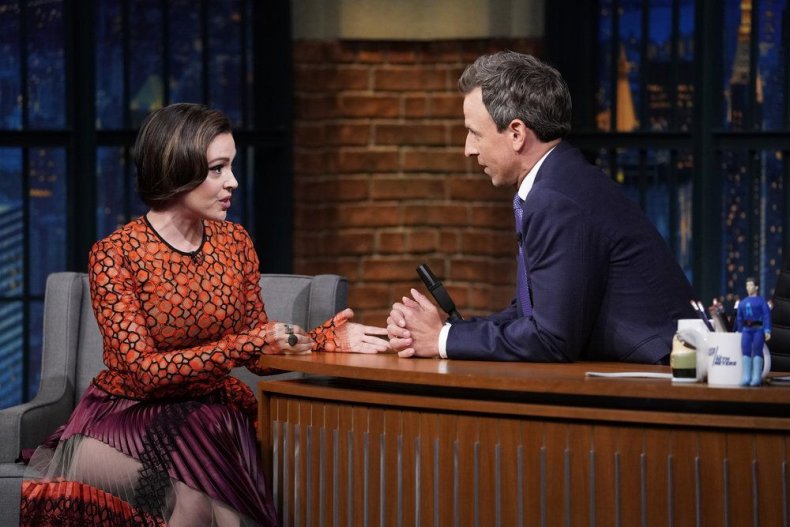 Alyssa Milano Seth Meyers