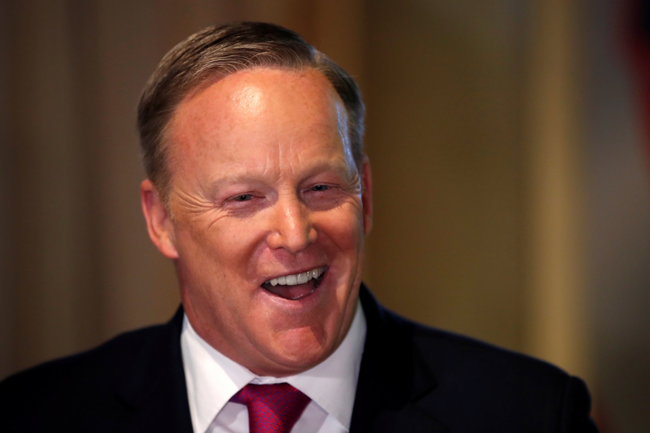 sean-spicer-denies-he-s-being-paid-to-say-nice-things-about-donald-trump