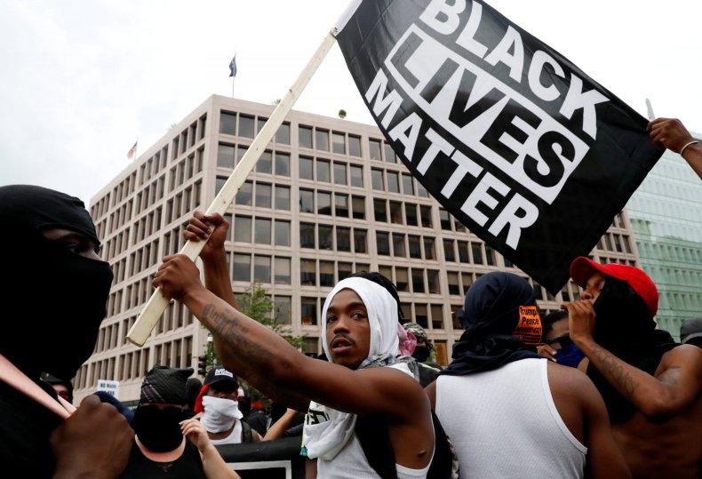 2018-08-13T105549Z_3_LYNXMPEE7B0M0_RTROPTP_4_USA-PROTESTS
