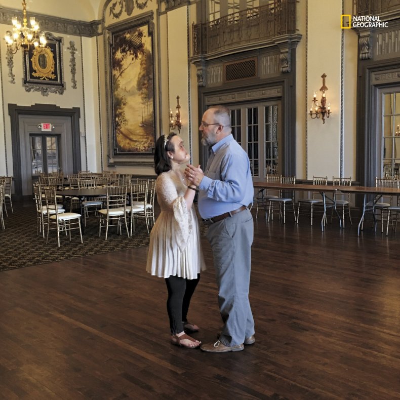 NGM_092018_MM8504_KatiesFace_006