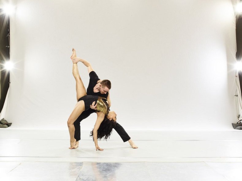 Ashley and Zack winners who won world of dance season 2 episode 15 divisional finals winners dancers recap results