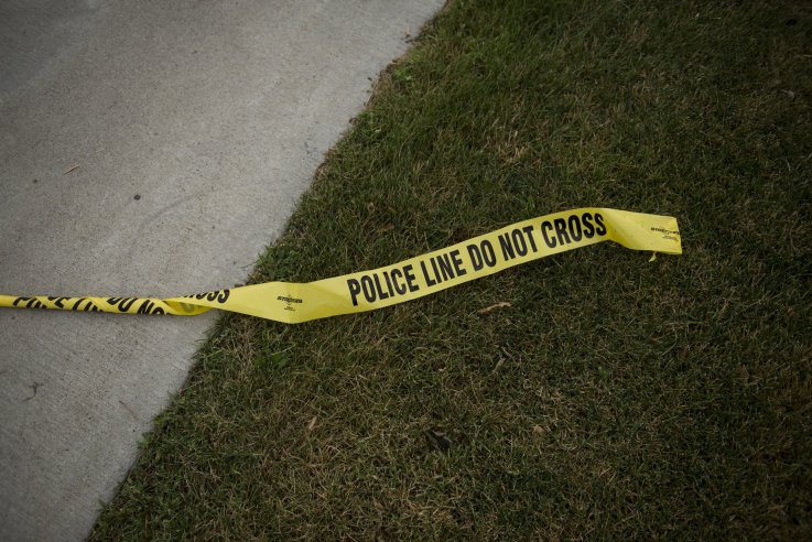 父亲被指刺伤了16个月大的儿子 Father accused of stabbing 16-month-old son