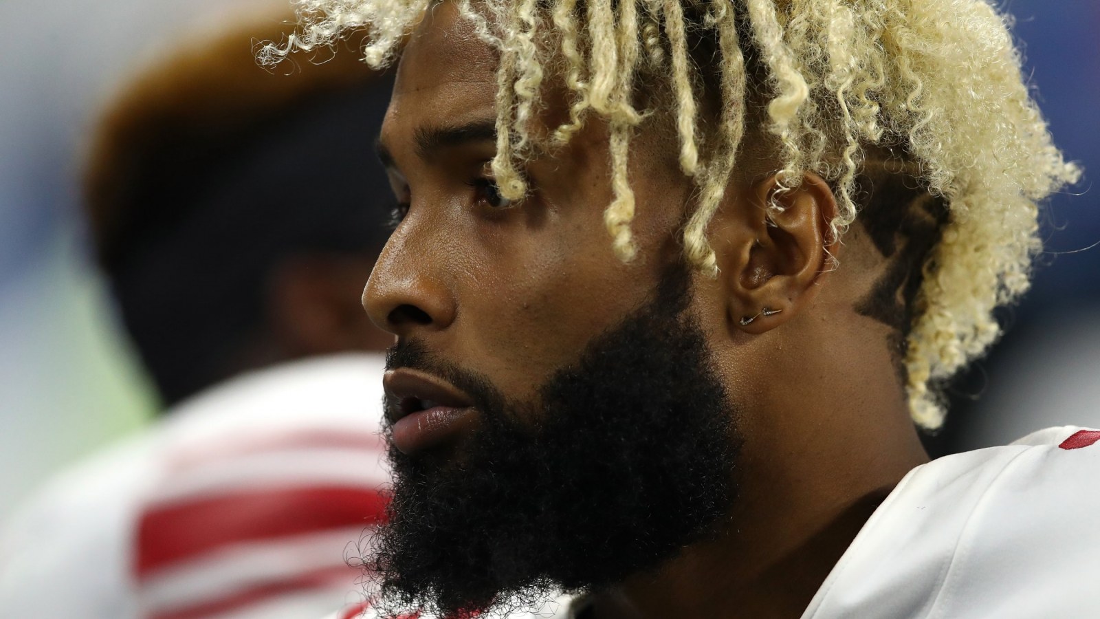 Nba Salaries Dwarf Odell Beckham S Contract Basketball Contracts