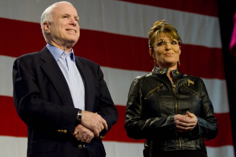 Sarah palin john mccain funeral