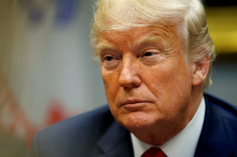 2018-08-29T195614Z_1977601774_RC188B70D400_RTRMADP_3_USA-TRUMP