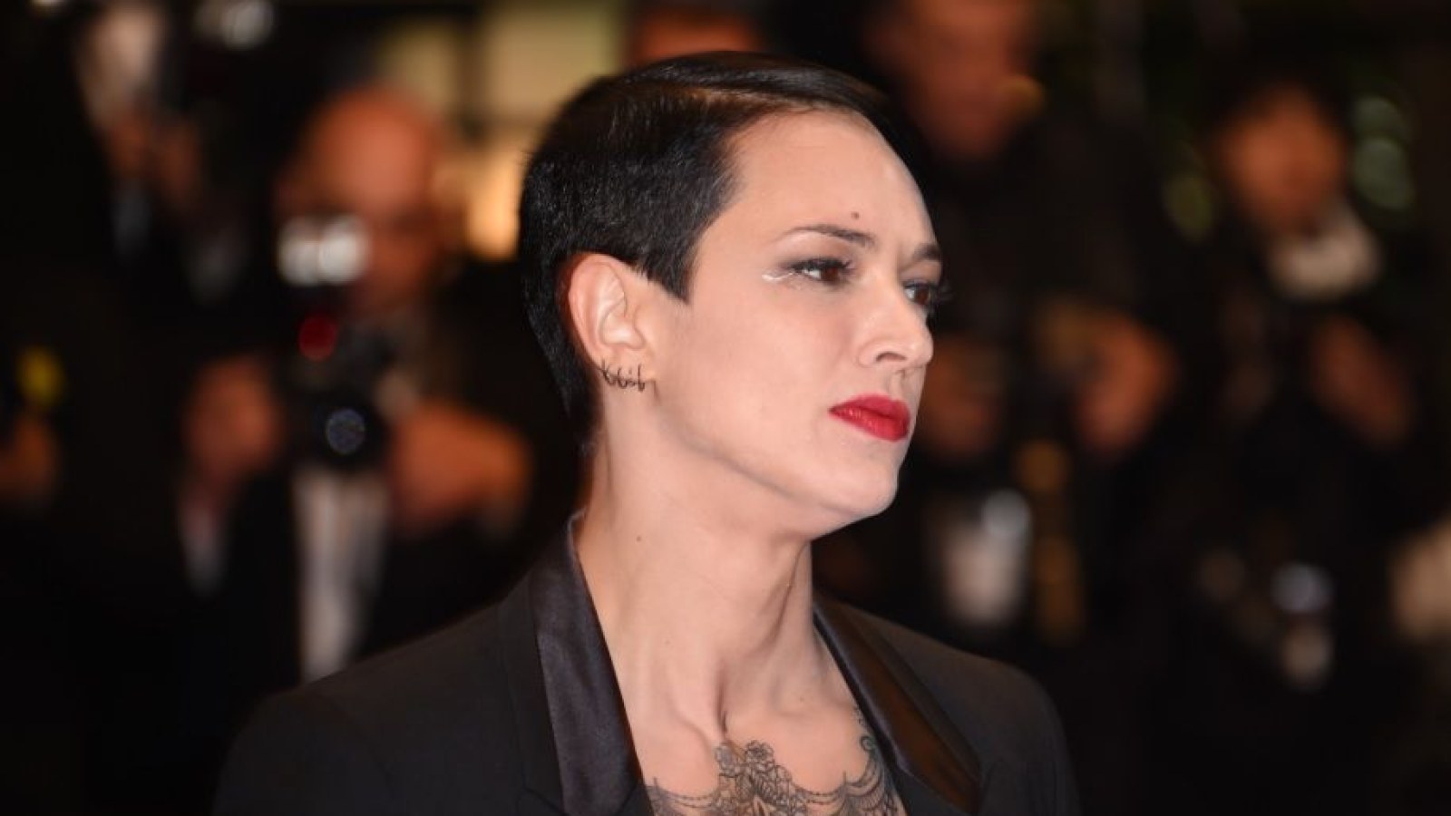 Jimmy Bennett S Lawyers Point To Instagram Photo Posted By Asia Argento Referencing Bennett