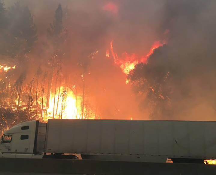 Video: Redding California Wildfire Shuts I-5, Spreading Quickly Through