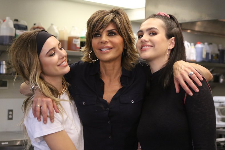 Lisa Rinna and Daughters