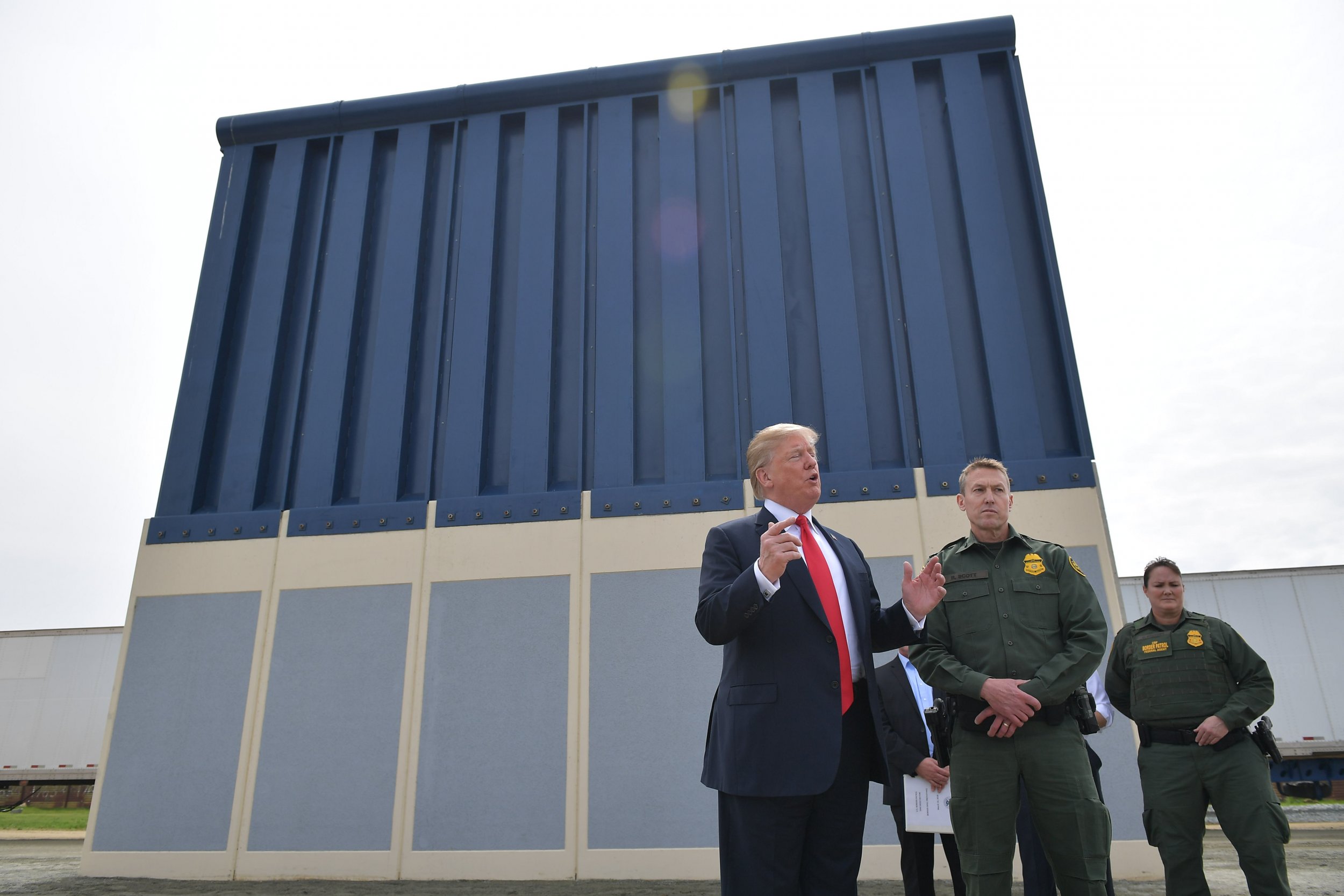 Trump Prepared to Use Military to Build Border Wall, Won’t Rule Out Government Shutdown  
