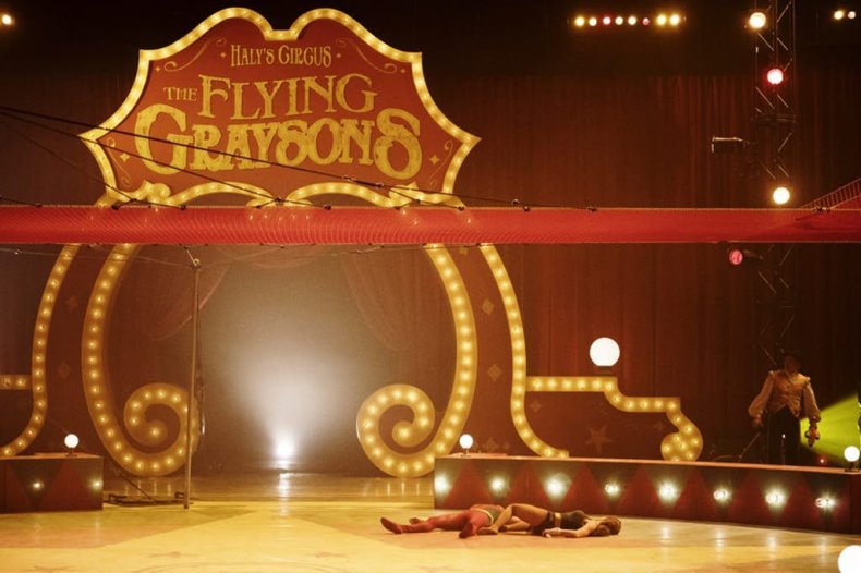 grayson flashbacks titans