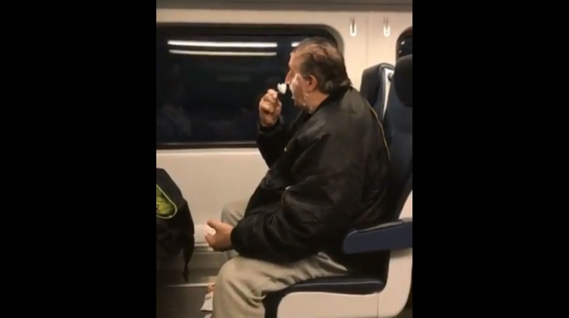 Homeless Man Shaving On Train In Viral Video Responds To Vitriol My