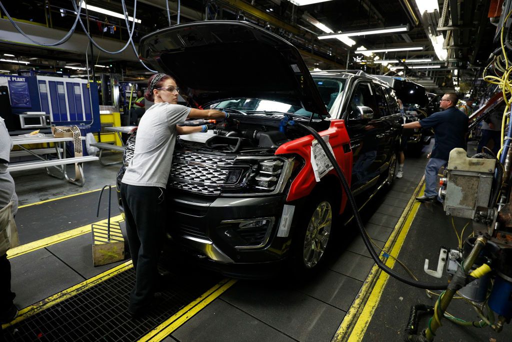 U.S. Car Prices Set To Increase Due To Trump's China Tariffs, Experts ...