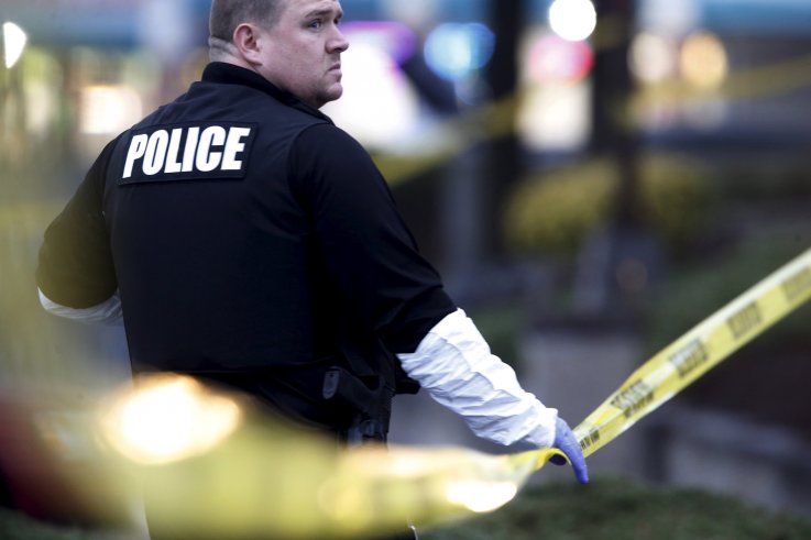 maryland father shoots two police officers search warrant maryland father shoots two police officers search warrant