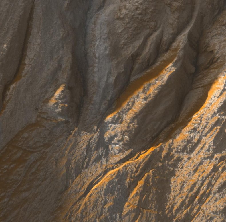 9_27_Mars surface
