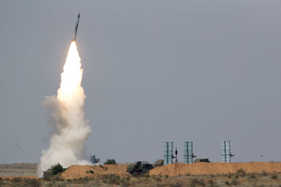 Russia's New Missile Defense Arrives in Syria and That's Not All It's ...