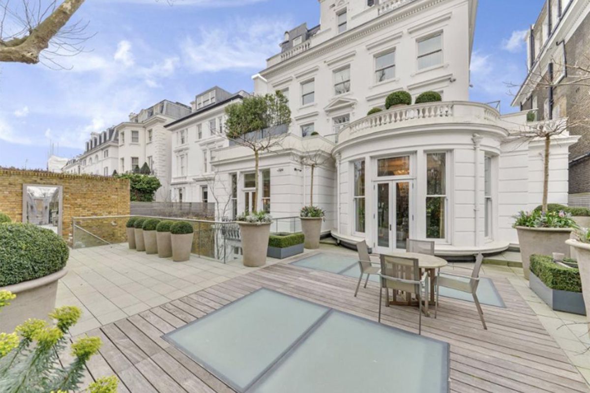 Inside Britain S Multi Million Dollar Homes