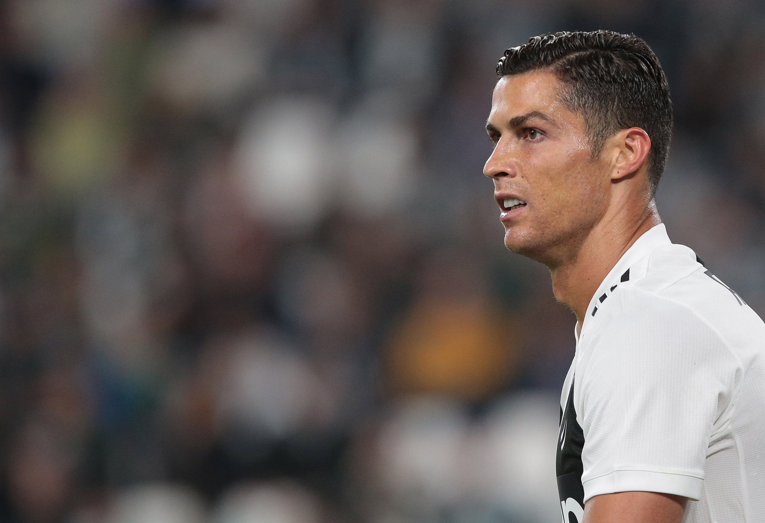 dichtbij verhaal teer Cristiano Ronaldo Sponsors Respond to Rape Allegation: Will Nike, Optimum  Drop Soccer Star?