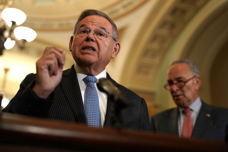 Democratic Senator Calls FBI Report on Kavanaugh ‘Bullshit’ Investigation
