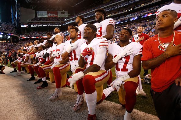nfl跪着迈克便士 nfl kneeling mike pence