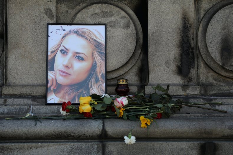 2018-10-10T070648Z_2_LYNXNPEE990FF_RTROPTP_4_BULGARIA-MURDER
