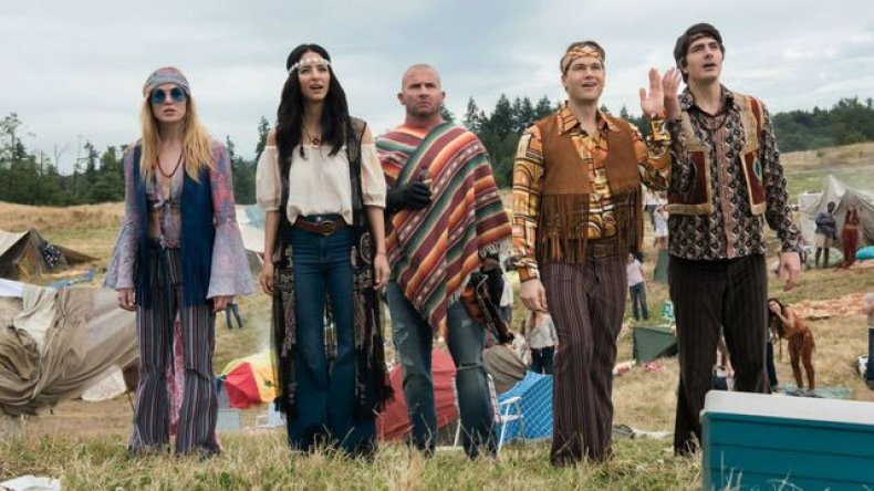 what to watch on tv tonight monday oct 22 listings legneds of tomorrow