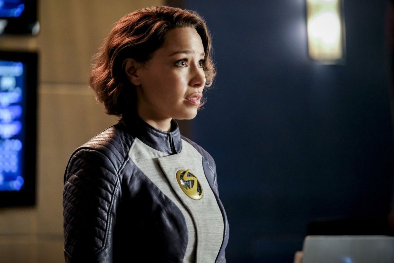 XS nora the flash season 5 episode 3