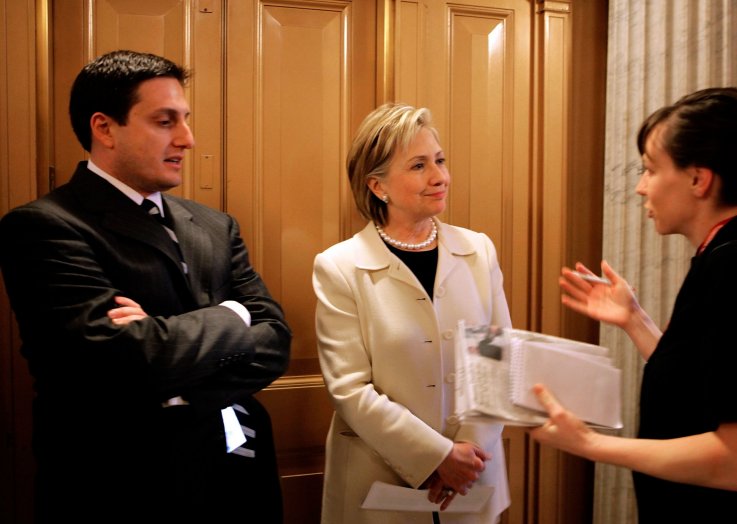Former Clinton Aide on Bomb Threats: It’s Like They’re Following Donald Trump’s Twitter Feed Former Clinton Aide on Bomb Threats: It’s Like They’re Following Donald Trump’s Twitter Feed